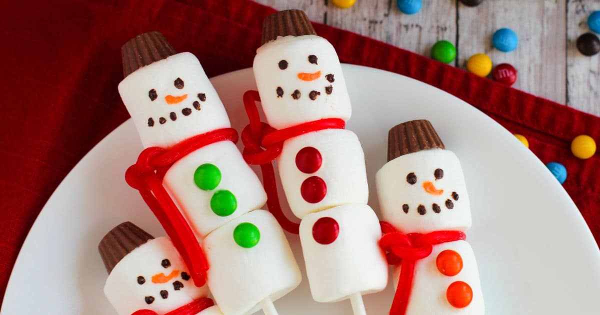 Edible Christmas Family Activities: Make Easy Marshmallow Snowmen, Holidays