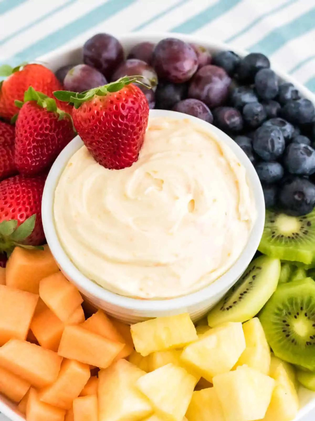 Easy Cream Cheese Fruit Dip Recipe – Crayons & Cravings