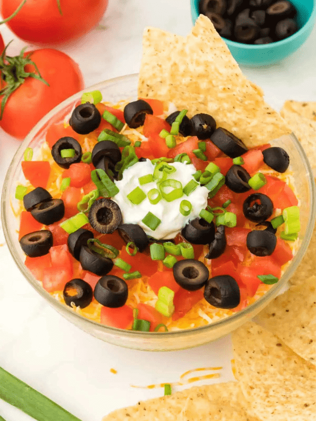 The Easiest Layered Taco Dip Recipe!