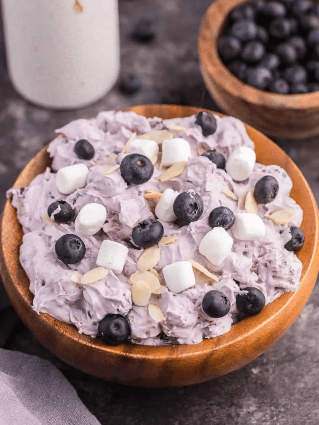 5 Minute Blueberry Fluff Salad – Summer Dessert