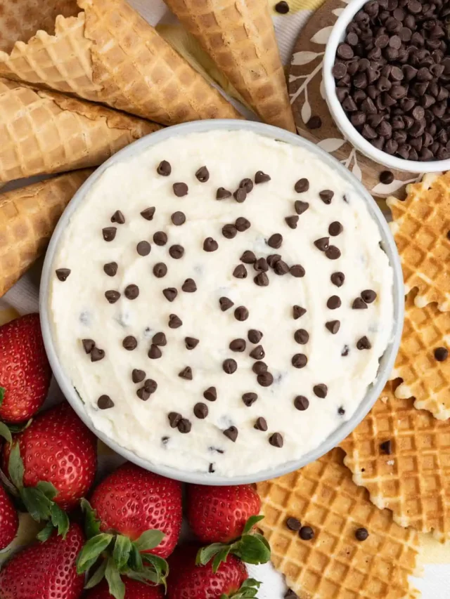 Best Cannoli Dip Recipe Crayons & Cravings