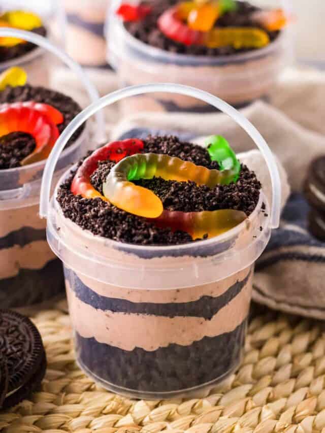 Easy Dirt Pudding Cups!