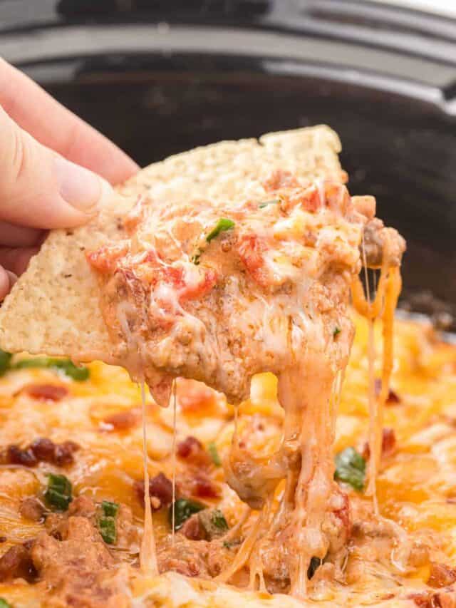 Slow Cooker Cheeseburger Dip for Game Day