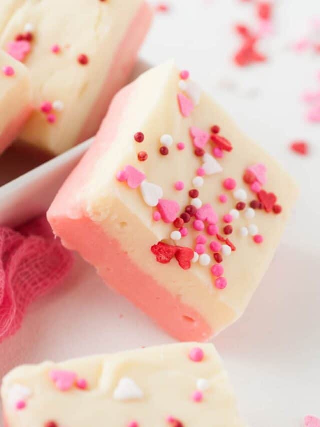 Easy Homemade Valentine’s Day Fudge