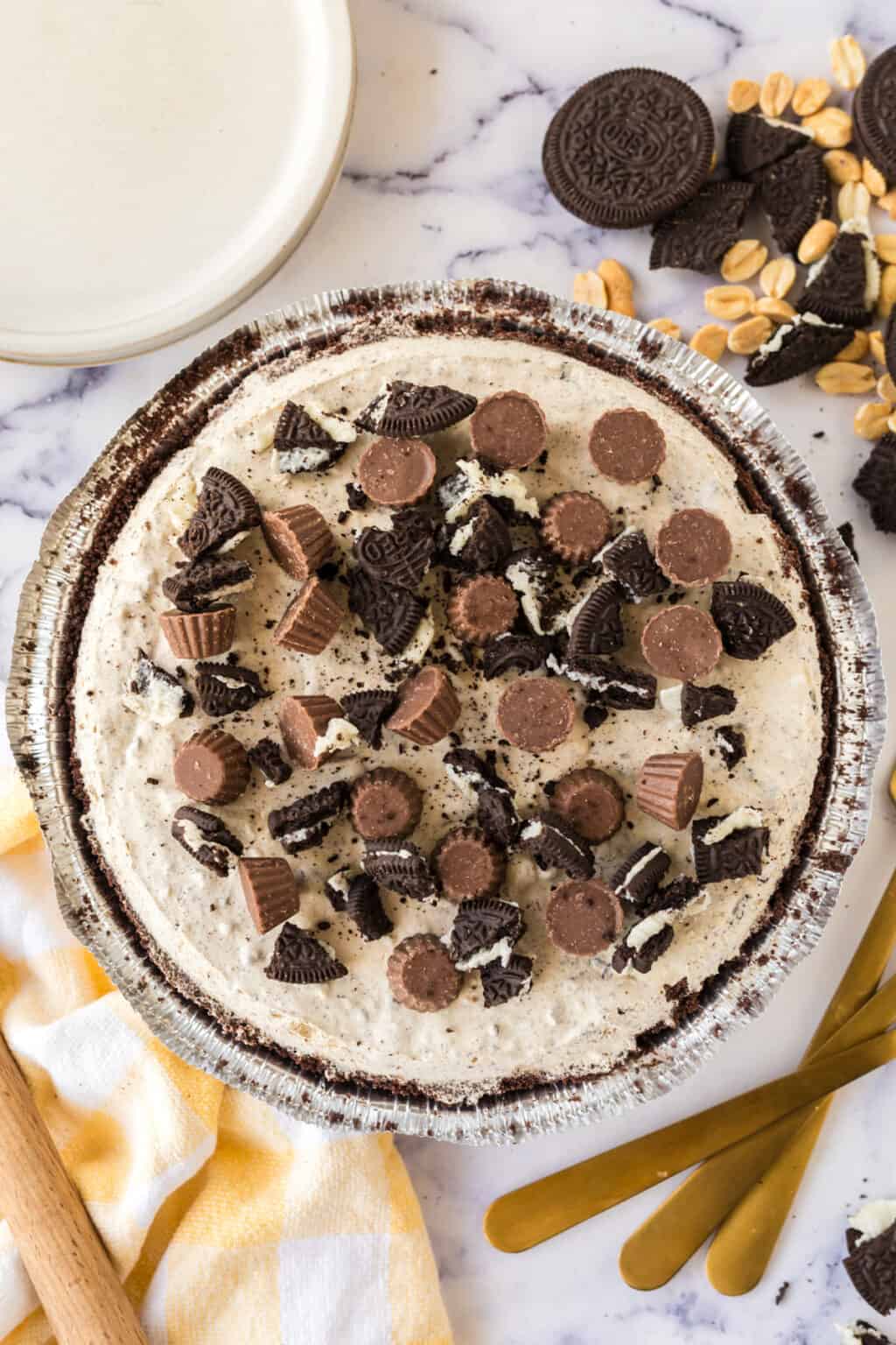 Easy Oreo Peanut Butter Pie (no-bake Recipe!)