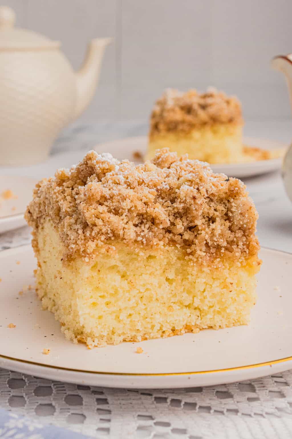 Crumb Cake with Cake Mix (Easy Shortcut Recipe!)